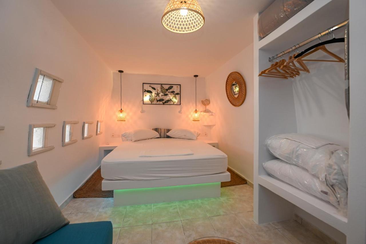 Kleris Apartments 8 Tínos Extérieur photo